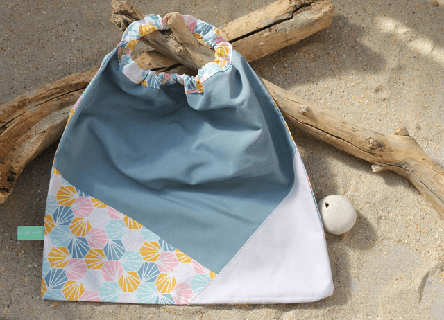 Serviettes élastiquées pour enfant